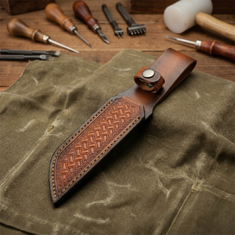 Funda de Cuero Marrón Grabada  - Craft Tools reseña y precio